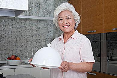 《自杀小队：消灭正义联盟》第二季路线图 新角色急冻人